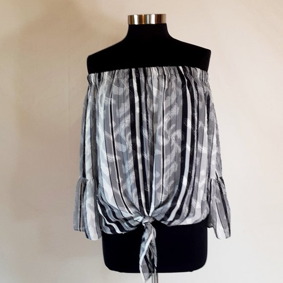 Roz & Ali Off The Shoulder Blouse - Picture 7 of 12